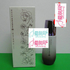 三蝶 8B55三蝶馥桂瓷细丝滑素40ml 改善黑头 收毛孔 新品
